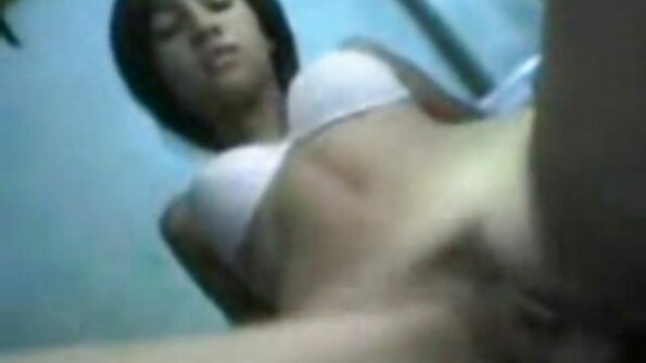 Masaj sırasında porno yaşlı olgun Aletta Ocean seks www.pornhub.com